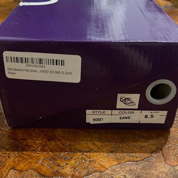 NWT Woman’s Ollie Oxford flat shoes 8.5 - Picture 3 of 10